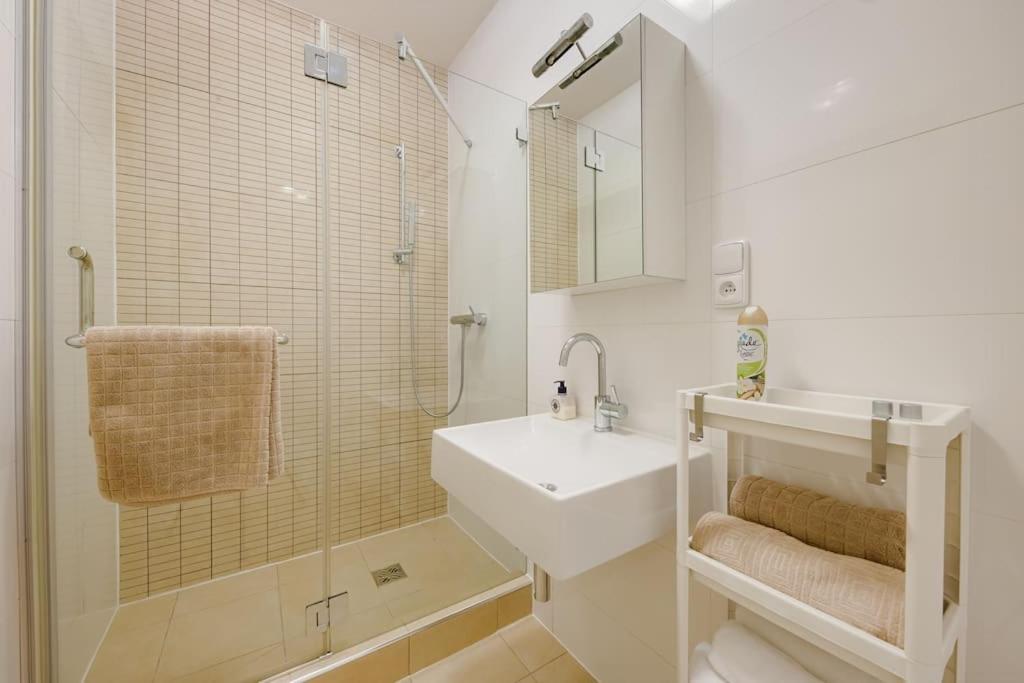 Deluxe Suite In Prime Location Prag Eksteriør billede