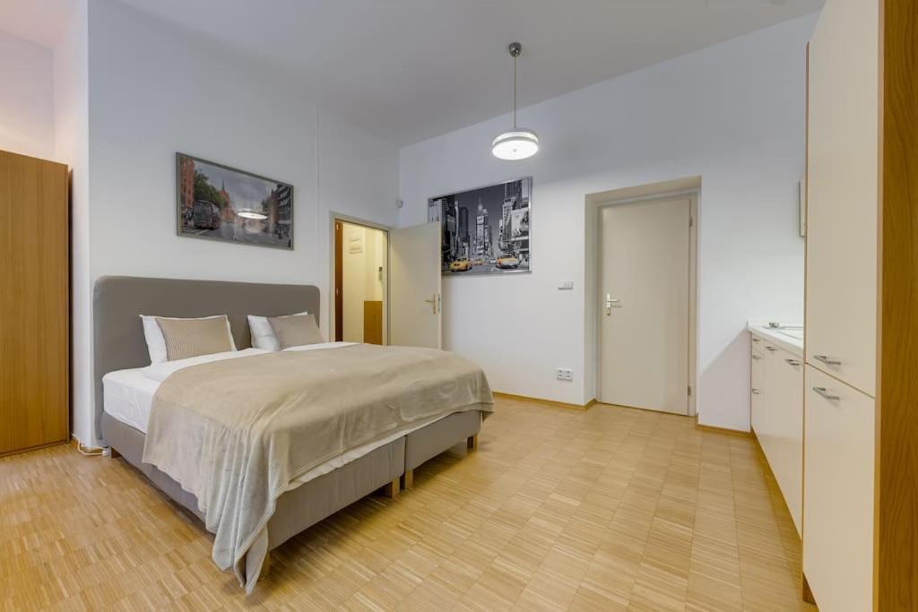 Deluxe Suite In Prime Location Prag Eksteriør billede
